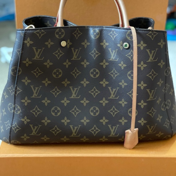 Louis Vuitton shoulder bag MONTAIGNE GM, Authentic, vintage gently used - Picture 4 of 15